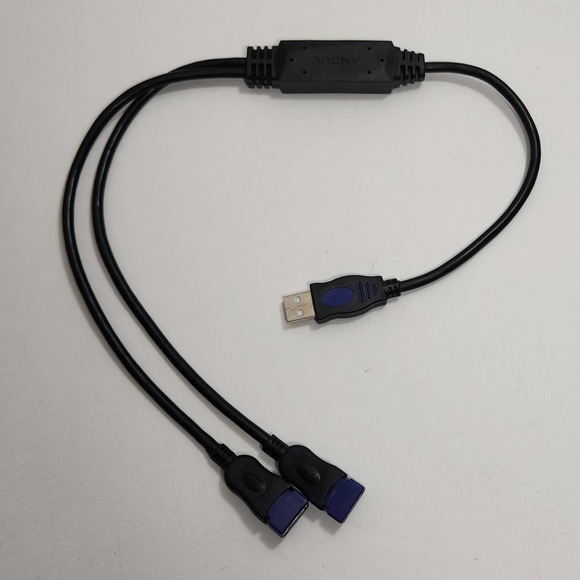 USB Splitter - Picture 2 of 5